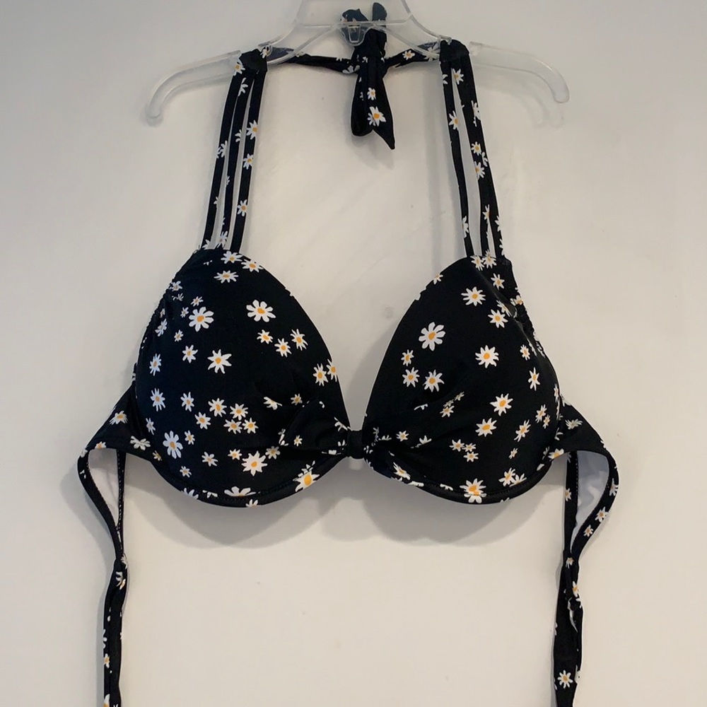Black Daisy Bikini Top